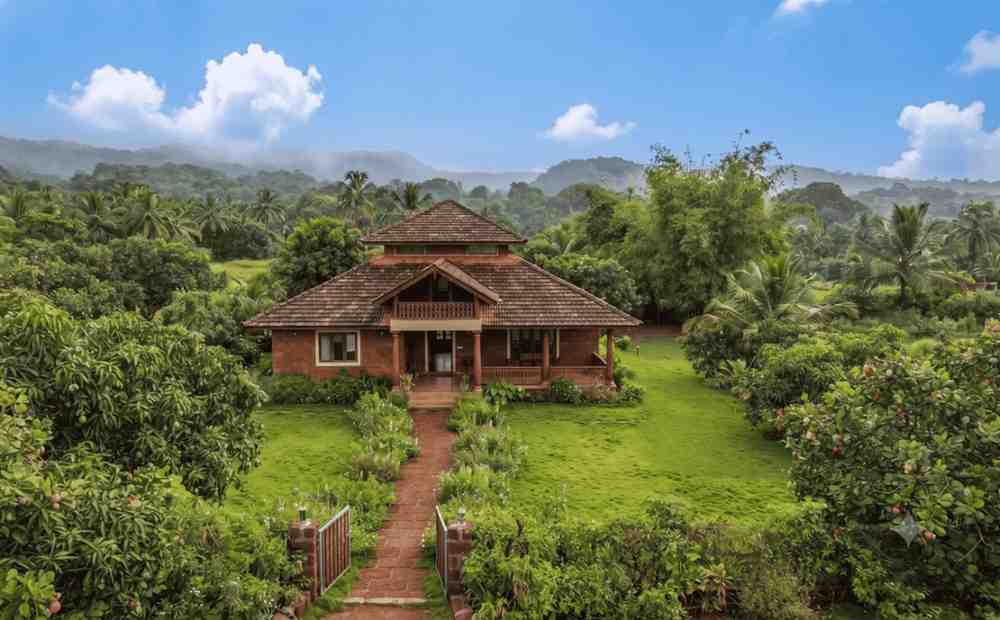 Villas & Bungalows